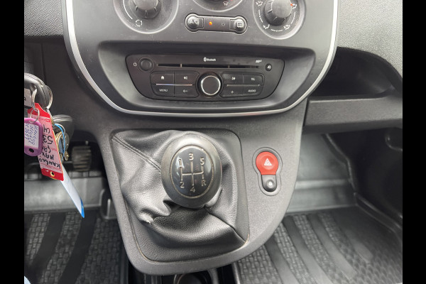 Renault Kangoo 1.5 dCi 90 Energy Comfort Maxi L2H1 / prijs rijklaar € 8950 ex btw / lease vanaf € 203 / euro 6 diesel / grijs metallic / navigatie / airco / trekhaak / dakdragers