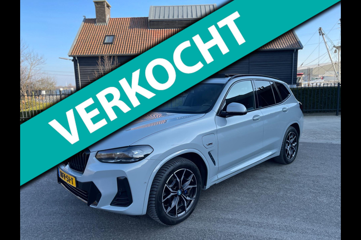BMW X3 XDrive30e M-Sport 292pk Panoramdak 360camera Leder Head up Sfeer BMW X3 XDrive30e M-Sport 292pk Panoramdak 360camera Leder Head up Sfeer