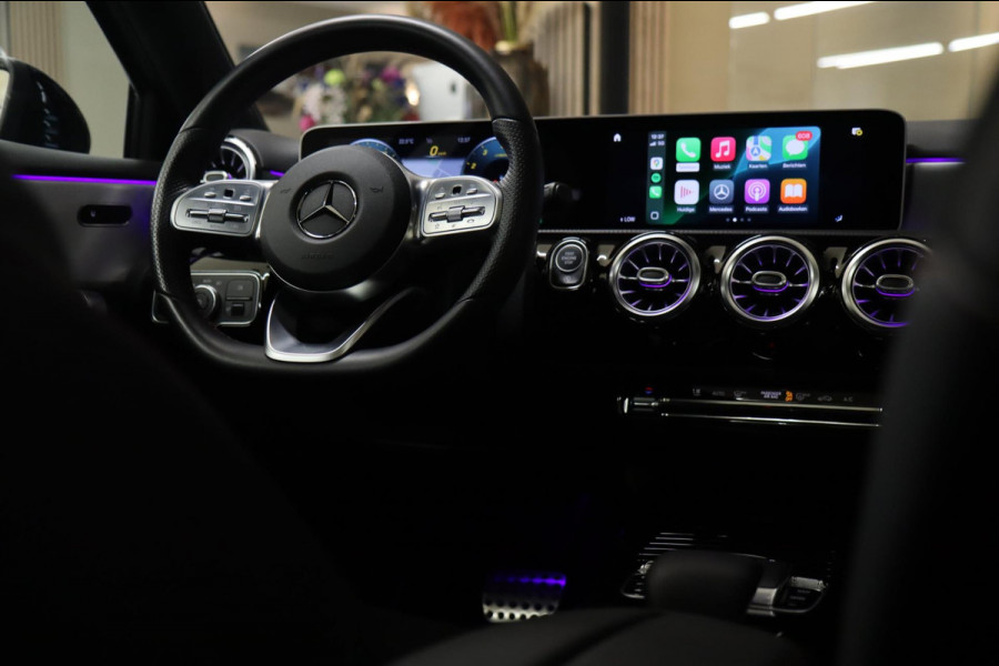 Mercedes-Benz A-Klasse 220 AMG /PANO/NIGHT-PAKET/SFEERV/CARPLAY/CAM/STOELV/VOLL