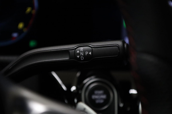 Mercedes-Benz A-Klasse 220 AMG /PANO/NIGHT-PAKET/SFEERV/CARPLAY/CAM/STOELV/VOLL