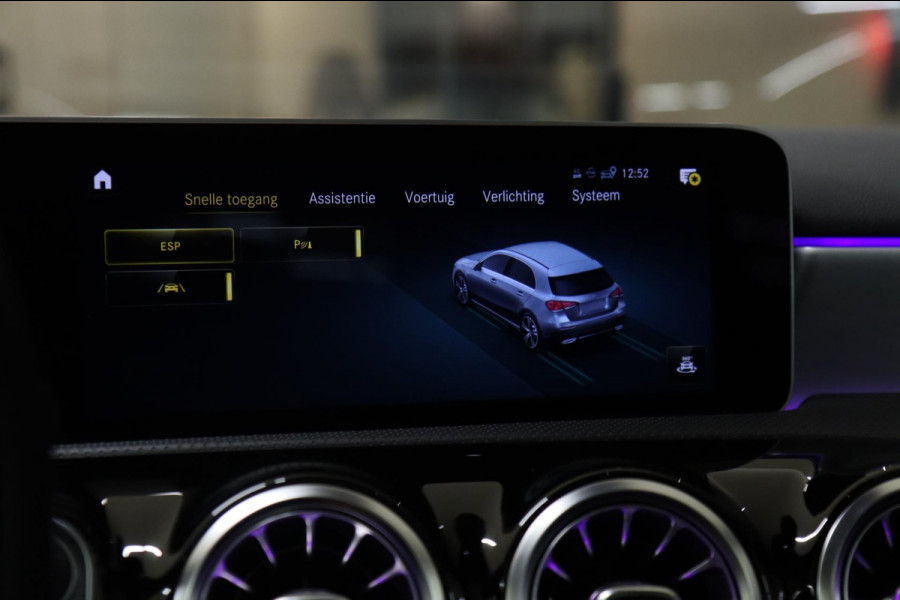 Mercedes-Benz A-Klasse 220 AMG /PANO/NIGHT-PAKET/SFEERV/CARPLAY/CAM/STOELV/VOLL