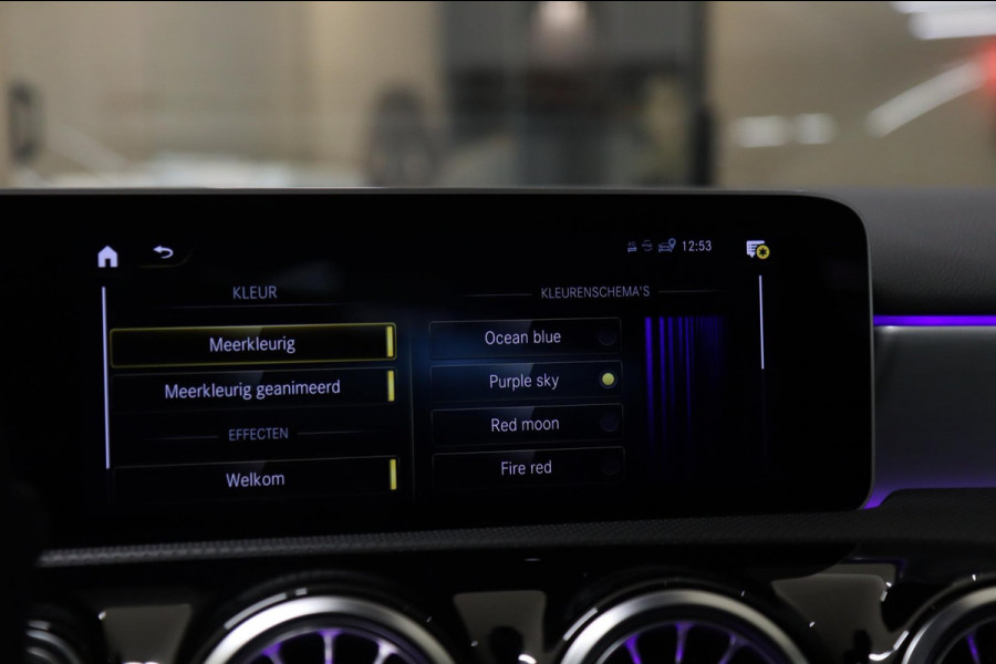Mercedes-Benz A-Klasse 220 AMG /PANO/NIGHT-PAKET/SFEERV/CARPLAY/CAM/STOELV/VOLL