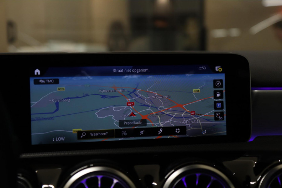 Mercedes-Benz A-Klasse 220 AMG /PANO/NIGHT-PAKET/SFEERV/CARPLAY/CAM/STOELV/VOLL