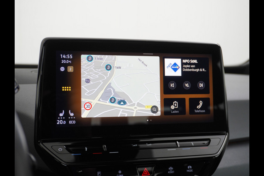 Volkswagen ID.3 58kWh 204PK First Auto-Pilot Navi Adapt.Cruise Control Pdc Apple Carplay Android Navi Ecc Led Stoel-Stuurverwarming DAB Keyless Lmv Bluetooth Regensensor Rijstrooksensor Verkeersbord detectie Mirrorlink 1e Eigenaar Grootste accu Garantie t/m 20-10-2028