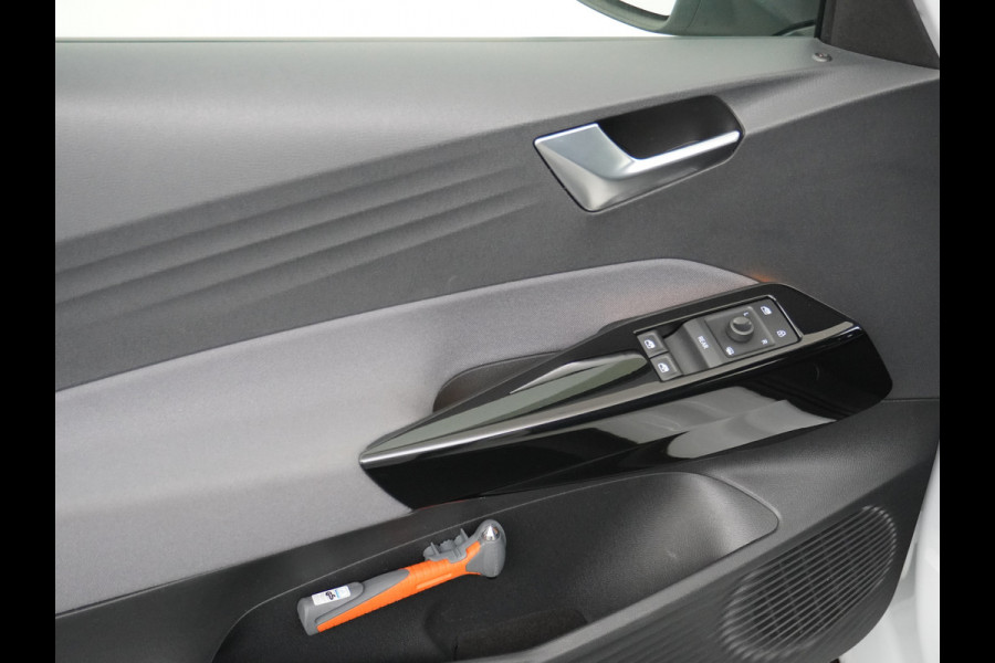 Volkswagen ID.3 58kWh 204PK First Auto-Pilot Navi Adapt.Cruise Control Pdc Apple Carplay Android Navi Ecc Led Stoel-Stuurverwarming DAB Keyless Lmv Bluetooth Regensensor Rijstrooksensor Verkeersbord detectie Mirrorlink 1e Eigenaar Grootste accu Garantie t/m 20-10-2028