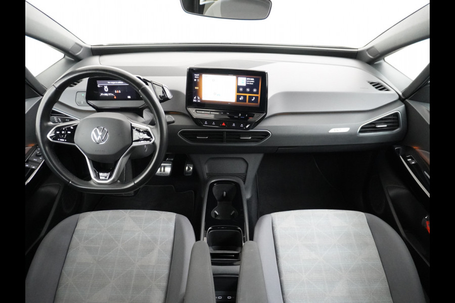 Volkswagen ID.3 58kWh 204PK First Auto-Pilot Navi Adapt.Cruise Control Pdc Apple Carplay Android Navi Ecc Led Stoel-Stuurverwarming DAB Keyless Lmv Bluetooth Regensensor Rijstrooksensor Verkeersbord detectie Mirrorlink 1e Eigenaar Grootste accu Garantie t/m 20-10-2028