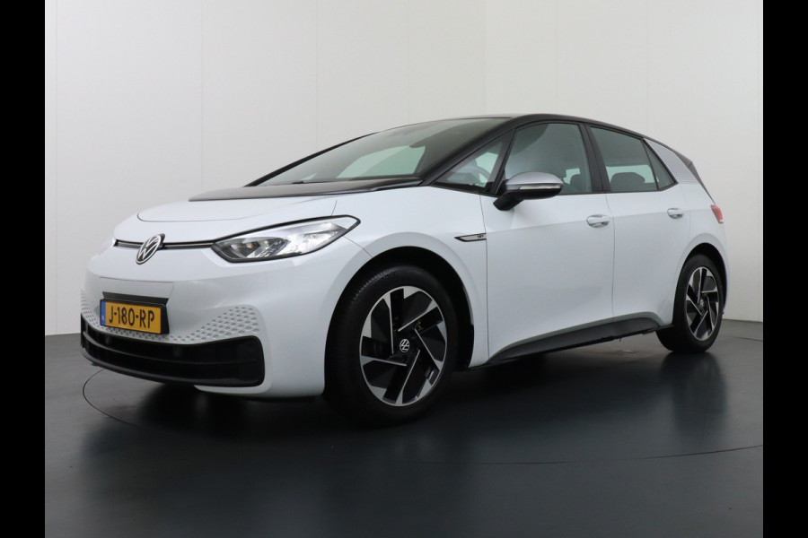 Volkswagen ID.3 58kWh 204PK First Auto-Pilot Navi Adapt.Cruise Control Pdc Apple Carplay Android Navi Ecc Led Stoel-Stuurverwarming DAB Keyless Lmv Bluetooth Regensensor Rijstrooksensor Verkeersbord detectie Mirrorlink 1e Eigenaar Grootste accu Garantie t/m 20-10-2028