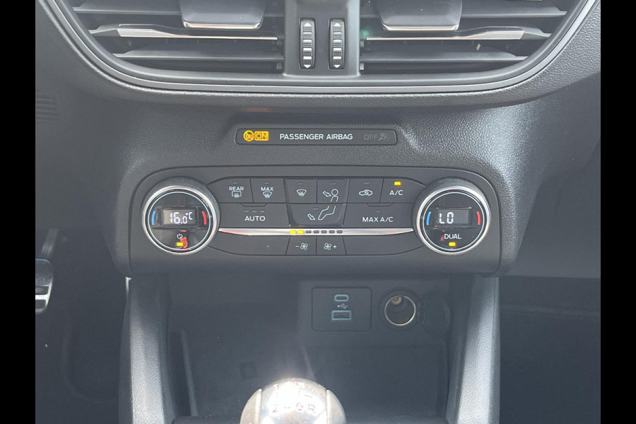 Ford Focus 1.0 EcoBoost Hybrid ST Line 125 Pk | Achteruitrijcamera | Keyless | Led Koplampen | Dual Climate Control |