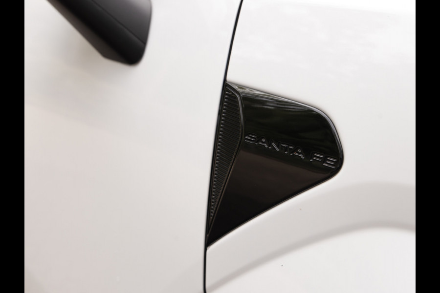 Hyundai Santa Fe 1.6 T-GDI PHEV Premium Plus 4WD 7-Zits - Bose Audio - Memoryzetels