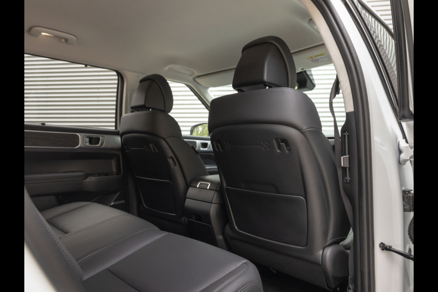 Hyundai Santa Fe 1.6 T-GDI PHEV Premium Plus 4WD 7-Zits - Bose Audio - Memoryzetels