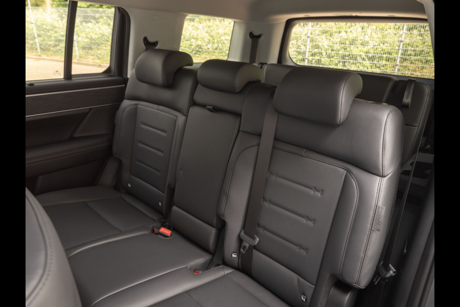 Hyundai Santa Fe 1.6 T-GDI PHEV Premium Plus 4WD 7-Zits - Bose Audio - Memoryzetels