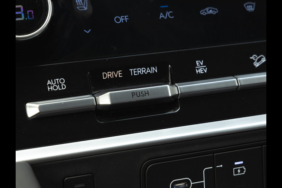 Hyundai Santa Fe 1.6 T-GDI PHEV Premium Plus 4WD 7-Zits - Bose Audio - Memoryzetels