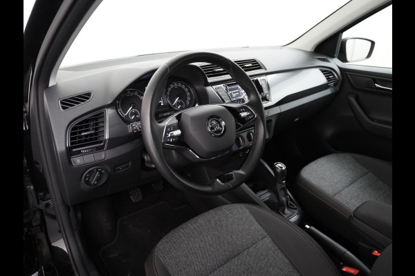 Škoda Fabia Combi 1.0T-96PK Apple Carplay Android Navi Airco Cruise-C PDC Mirror Link 16" DAB Business Edition Led Bluetooth ESP Spraakbediening Isofix