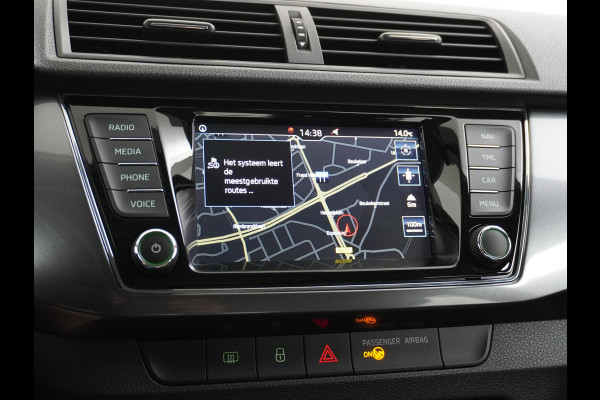 Škoda Fabia Combi 1.0T-96PK Apple Carplay Android Navi Airco Cruise-C PDC Mirror Link 16" DAB Business Edition Led Bluetooth ESP Spraakbediening Isofix
