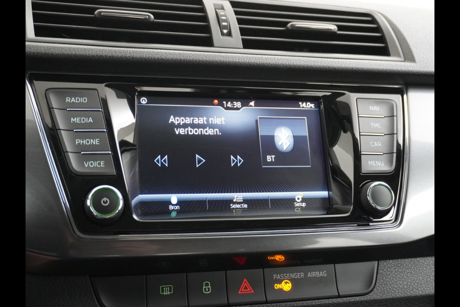 Škoda Fabia Combi 1.0T-96PK Apple Carplay Android Navi Airco Cruise-C PDC Mirror Link 16" DAB Business Edition Led Bluetooth ESP Spraakbediening Isofix