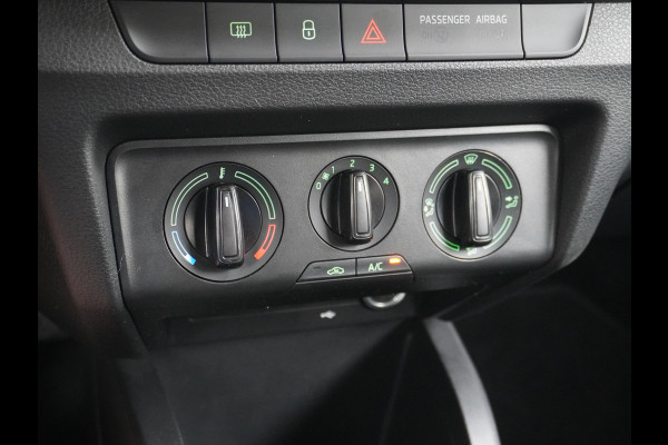 Škoda Fabia Combi 1.0T-96PK Apple Carplay Android Navi Airco Cruise-C PDC Mirror Link 16" DAB Business Edition Led Bluetooth ESP Spraakbediening Isofix