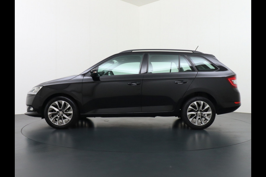 Škoda Fabia Combi 1.0T-96PK Apple Carplay Android Navi Airco Cruise-C PDC Mirror Link 16" DAB Business Edition Led Bluetooth ESP Spraakbediening Isofix