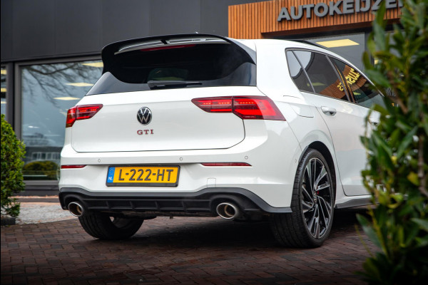 Volkswagen Golf 2.0 TSI GTI Clubsport IQ Ligt Panoramadak Harman/Kardon Dodehoek Keyless Stuurverw.