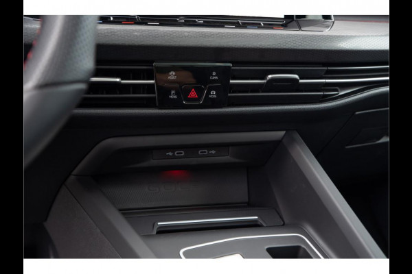 Volkswagen Golf 2.0 TSI GTI Clubsport IQ Ligt Panoramadak Harman/Kardon Dodehoek Keyless Stuurverw.