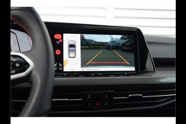 Volkswagen Golf 2.0 TSI GTI Clubsport IQ Ligt Panoramadak Harman/Kardon Dodehoek Keyless Stuurverw.