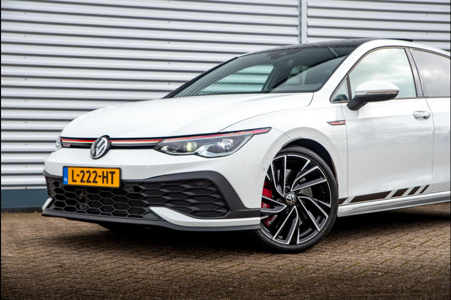 Volkswagen Golf 2.0 TSI GTI Clubsport IQ Ligt Panoramadak Harman/Kardon Dodehoek Keyless Stuurverw.