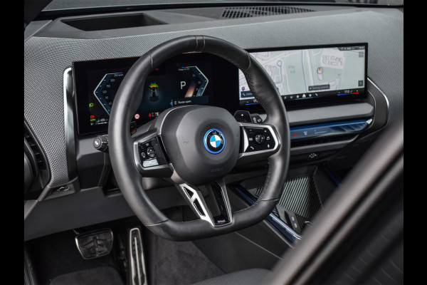 BMW X3 30e xDRIVE | M-SPORT PRO | ADAPTIVE SUSPENSION | COMFORT ACCESS | BMW ICONIC | TREKHAAK | AMBIANCE INTERIEUR | ADAPTIVE LED | DR