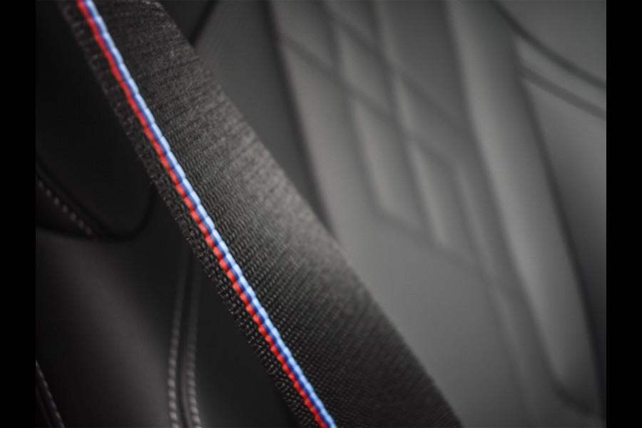 BMW X3 30e xDRIVE | M-SPORT PRO | ADAPTIVE SUSPENSION | COMFORT ACCESS | BMW ICONIC | TREKHAAK | AMBIANCE INTERIEUR | ADAPTIVE LED | DR