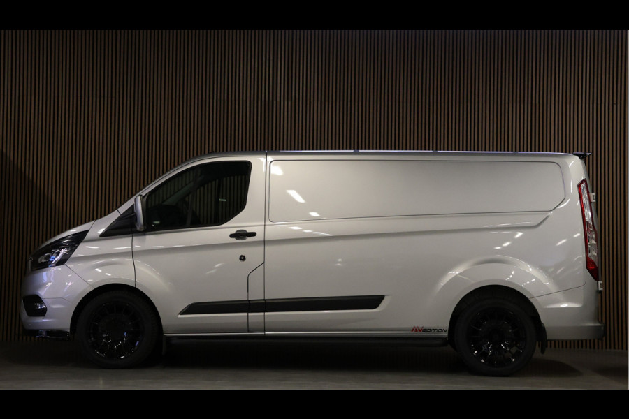 Ford Transit Custom 300 2.0 TDCI L2H1 | Raptor Edition | CarPlay | Camera | Cruise control | 3-Zitter | Airco | Trekhaak | NAP Logisch | Dealer onderhouden | Nieuwe APK