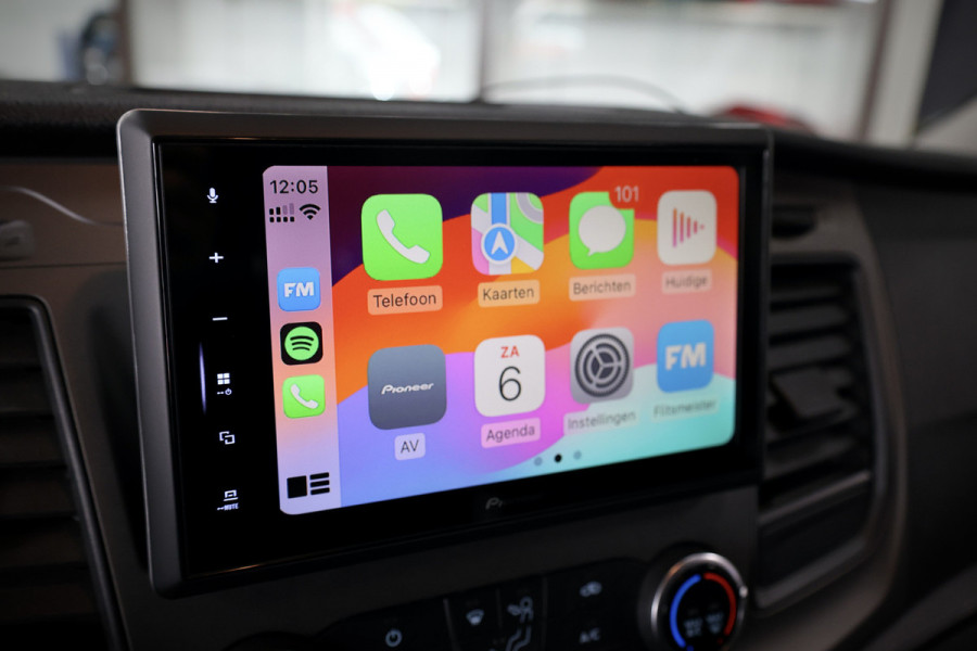 Ford Transit Custom 300 2.0 TDCI L2H1 | Raptor Edition | CarPlay | Camera | Cruise control | 3-Zitter | Airco | Trekhaak | NAP Logisch | Dealer onderhouden | Nieuwe APK