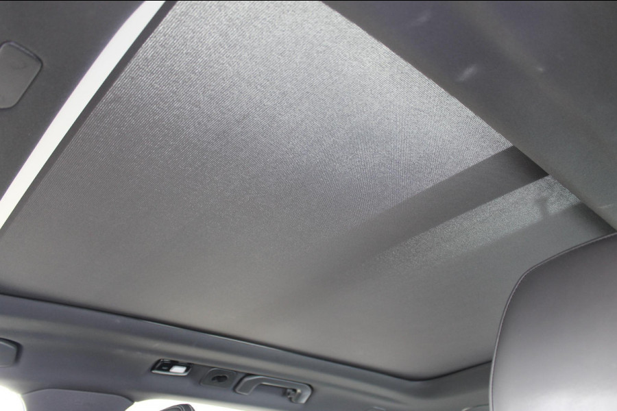 Volvo XC60 T6 350PK Automaat AWD Plus Black Edition Lang Range / Bowers & Wilkins Audio / 21" lichtmetalen velgen / Panoramisch schuif-kanteldak / Google Infotainment / Head Up display