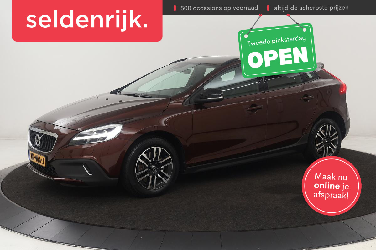 Volvo V40 Cross Country 2.0 T4 Momentum | Automaat | Stoelverwarming | Trekhaak | Camera | Full LED | Navigatie | Achterbankverwarming | Climate control