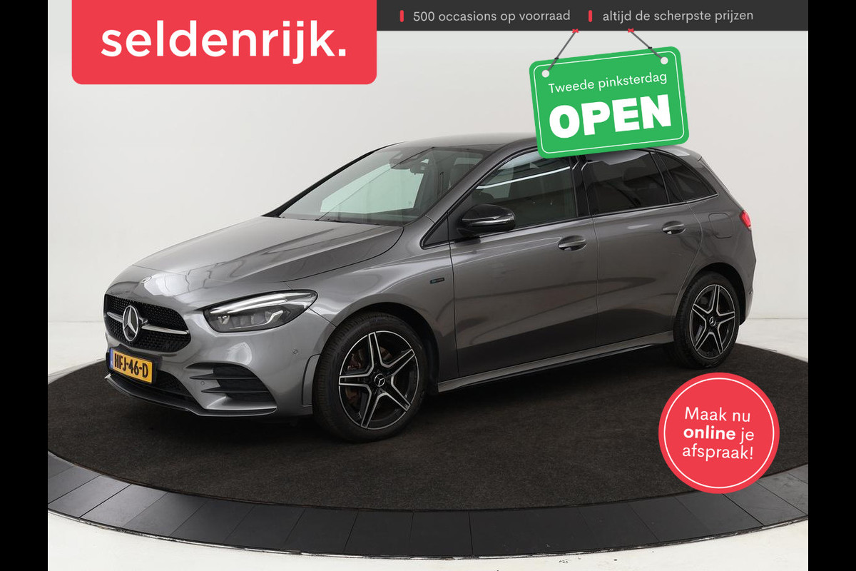 Mercedes-Benz B-Klasse 250e AMG Night | Stoelverwarming | Camera | Carplay | Sfeerverlichting | Leder/Alcantara | Full LED | Widescreen Mercedes-Benz B-Klasse 250e AMG Night | Stoelverwarming | Camera | Carplay | Sfeerverlichting | Leder/Alcantara | Full LED | Widescreen