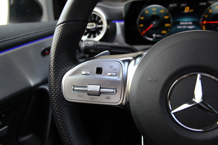 Mercedes-Benz CLA-Klasse 250 e Premium Plus AMG | Pano | Sfeer | Adaptief | Camera