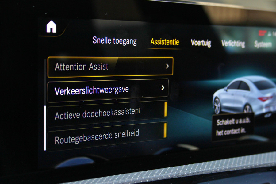 Mercedes-Benz CLA-Klasse 250 e Premium Plus AMG | Pano | Sfeer | Adaptief | Camera
