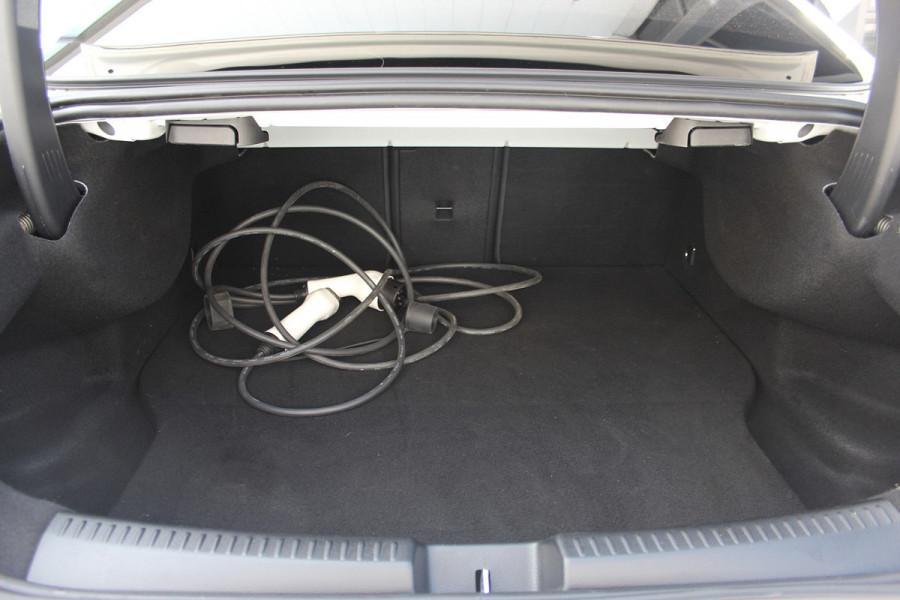 Mercedes-Benz CLA-Klasse 250 e Premium Plus AMG | Pano | Sfeer | Adaptief | Camera