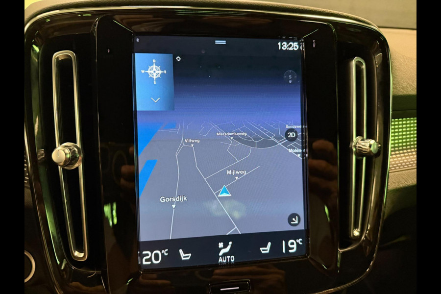 Volvo XC40 1.5 T5 Recharge R-Design 264PK NAVI/DAB/H-KARDON/STOEL-M/LEDER///