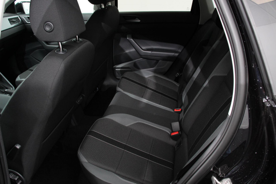 Volkswagen Polo 1.0 TSI DSG Style | Navigatie | Apple Carplay/Android Auto | Climate Control | Led | Lichtmetalen Velgen | Extra getint glas