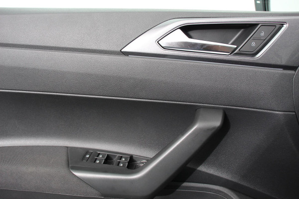Volkswagen Polo 1.0 TSI DSG Style | Navigatie | Apple Carplay/Android Auto | Climate Control | Led | Lichtmetalen Velgen | Extra getint glas