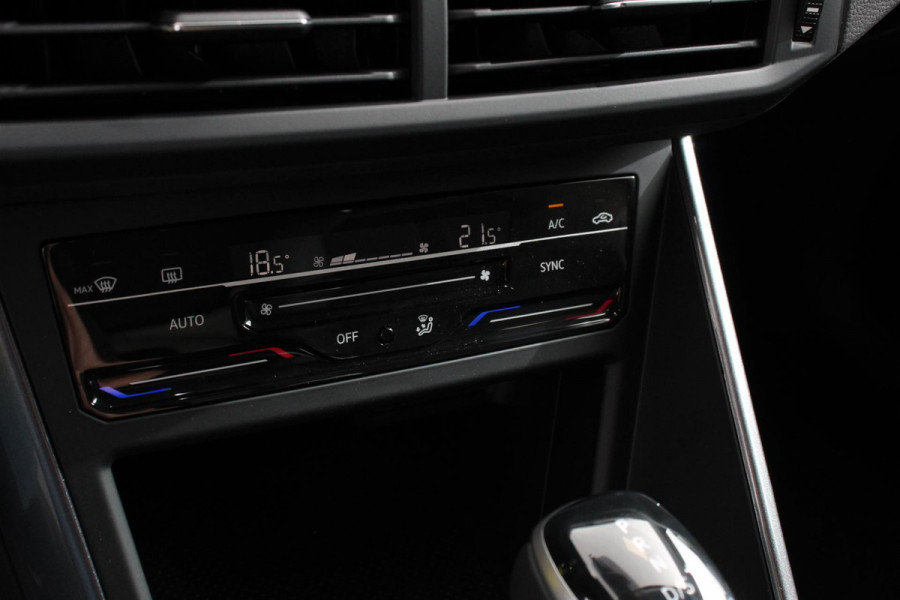 Volkswagen Polo 1.0 TSI DSG Style | Navigatie | Apple Carplay/Android Auto | Climate Control | Led | Lichtmetalen Velgen | Extra getint glas