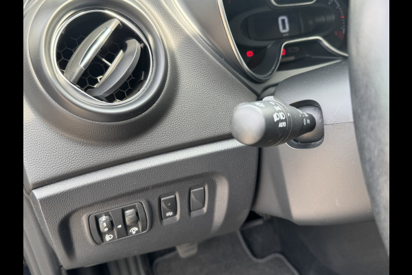 Renault Captur 0.9 TCe Intens .Neem contact op en we maken een afspraak!