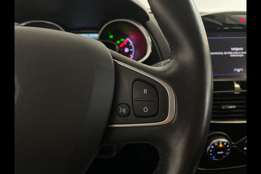 Renault Clio 0.9 TCe Intens AIRCO CLIMA NAVI CRUISE CAMERA LED HALF LEER PRIVACY GLAS PDVC VELGEN NIEUWSTAAT