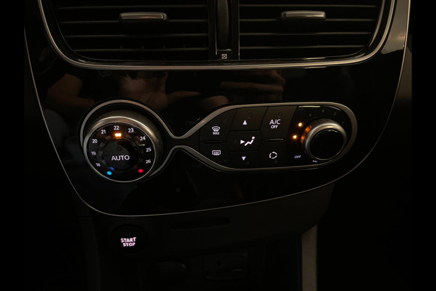 Renault Clio 0.9 TCe Intens AIRCO CLIMA NAVI CRUISE CAMERA LED HALF LEER PRIVACY GLAS PDVC VELGEN NIEUWSTAAT