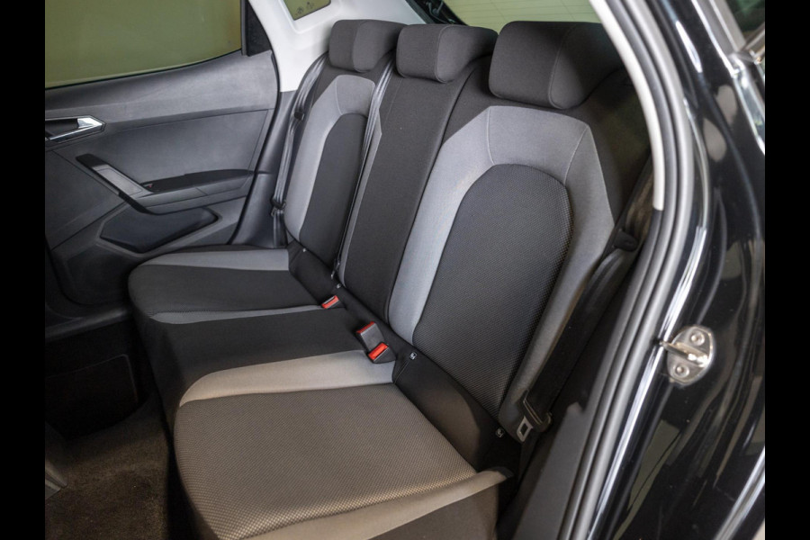 Seat Ibiza 1.0 TSI Style Business Intense / 95pk / Automatische klimaatregeling / Stoelverwarming / Cruise control /