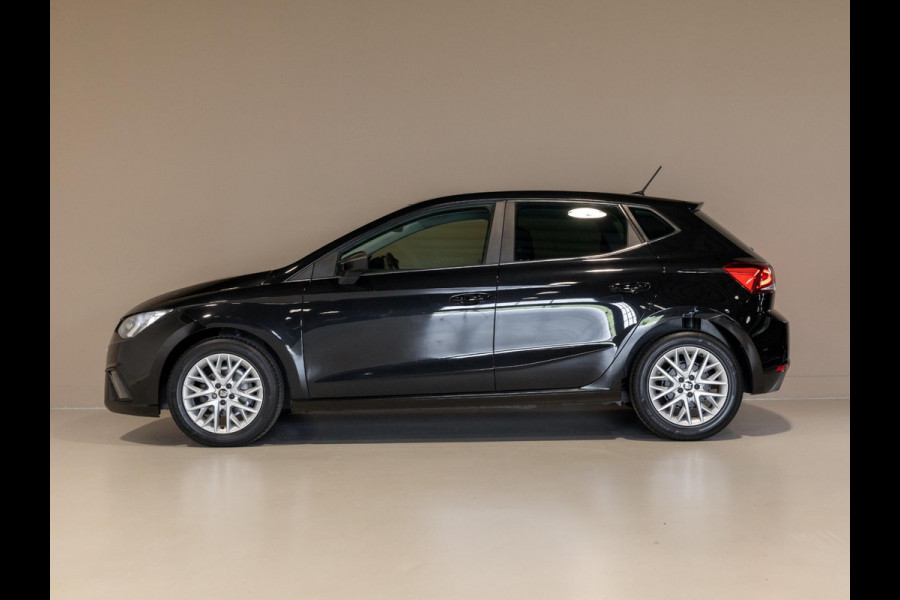 Seat Ibiza 1.0 TSI Style Business Intense / 95pk / Automatische klimaatregeling / Stoelverwarming / Cruise control /