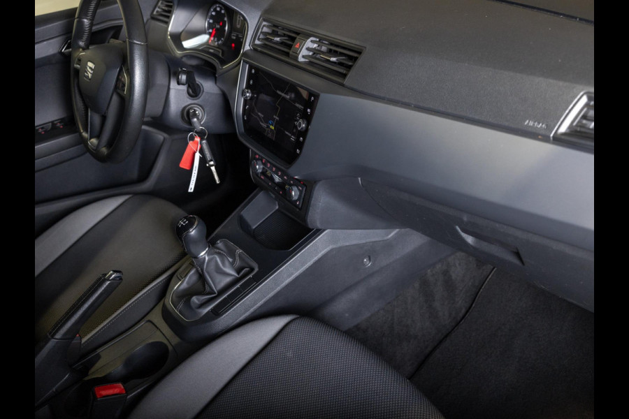 Seat Ibiza 1.0 TSI Style Business Intense / 95pk / Automatische klimaatregeling / Stoelverwarming / Cruise control /