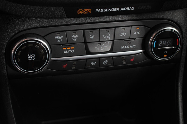 Ford Fiesta 1.0 EcoBoost 125pk Titanium | Navigatie | Apple Carplay/Android Auto | Parkeersensor achter | Cruise Control | Stoel-en stuurverwarming | Verwarmde voorruit | Climate Control