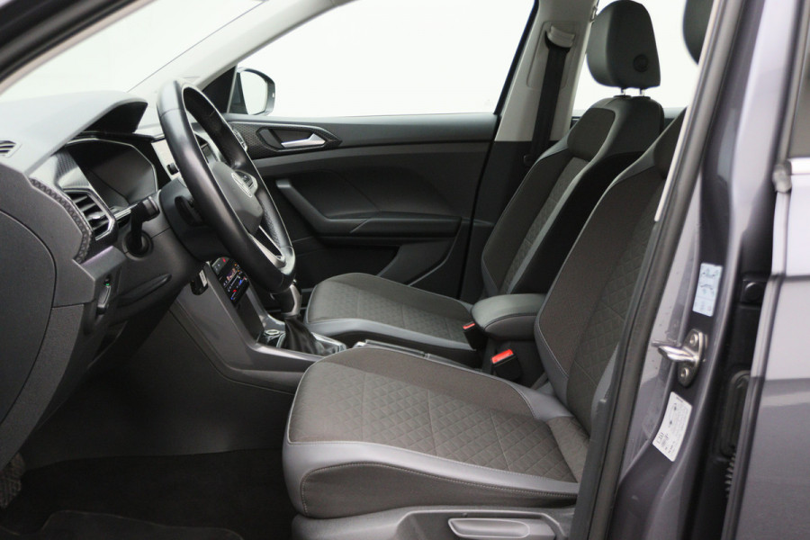 Volkswagen T-Cross 1.0 TSI Style Automaat LED, Climate, Apple Carplay, Stoelverwarming, ACC, PDC