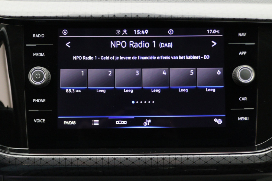 Volkswagen T-Cross 1.0 TSI Style Automaat LED, Climate, Apple Carplay, Stoelverwarming, ACC, PDC