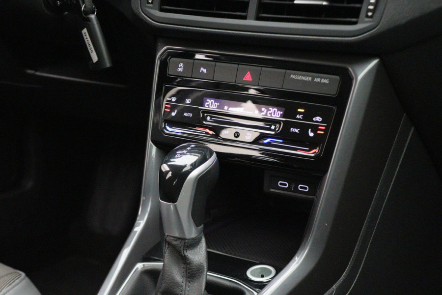 Volkswagen T-Cross 1.0 TSI Style Automaat LED, Climate, Apple Carplay, Stoelverwarming, ACC, PDC