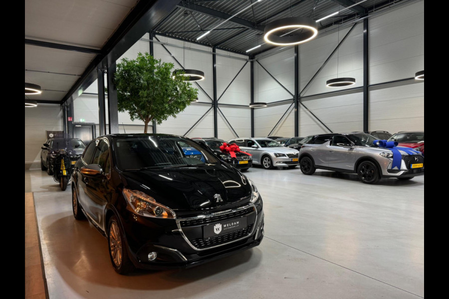Peugeot 208 1.2 PureTech Allure Garantie Camera PDC Cruise Clima Navi LED Rijklaar